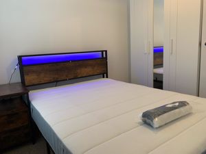 Photo 10- click for photo gallery